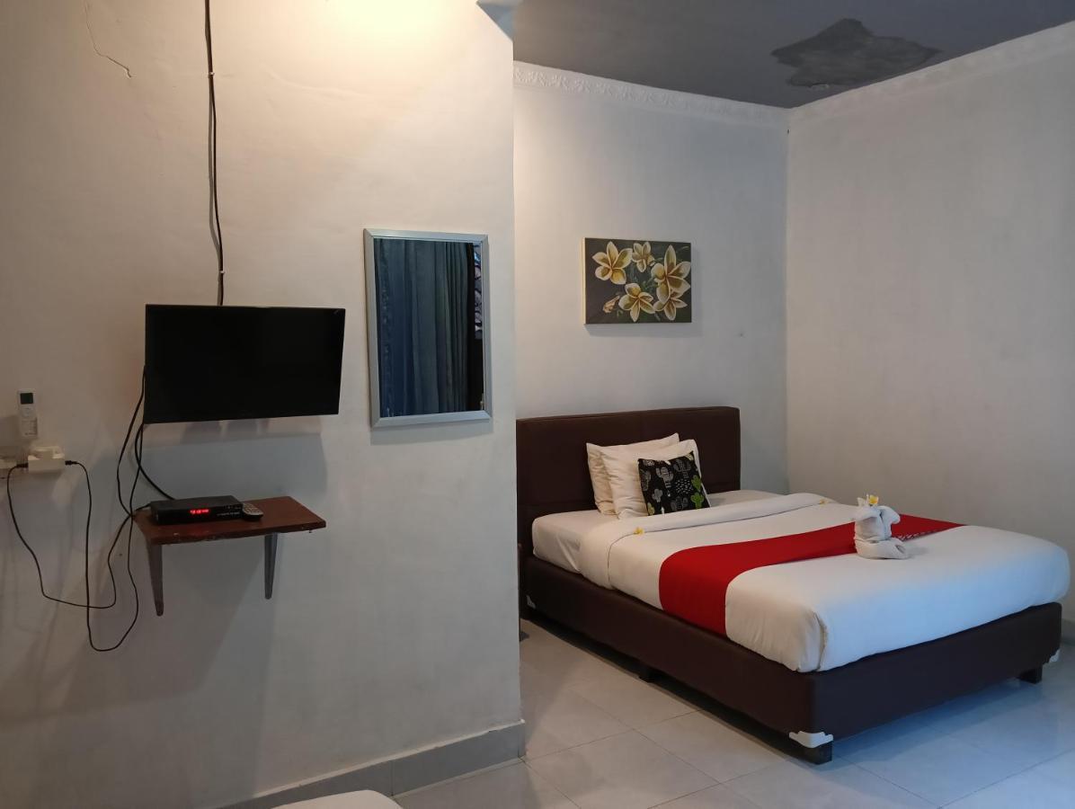 Ayu Homestay Kuta  エクステリア 写真