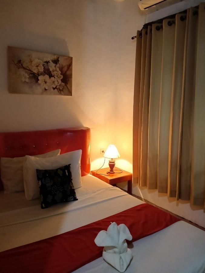 Ayu Homestay Kuta  エクステリア 写真