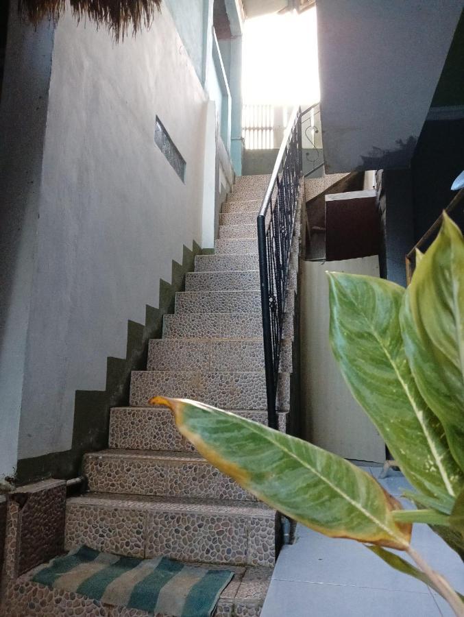 Ayu Homestay Kuta  エクステリア 写真